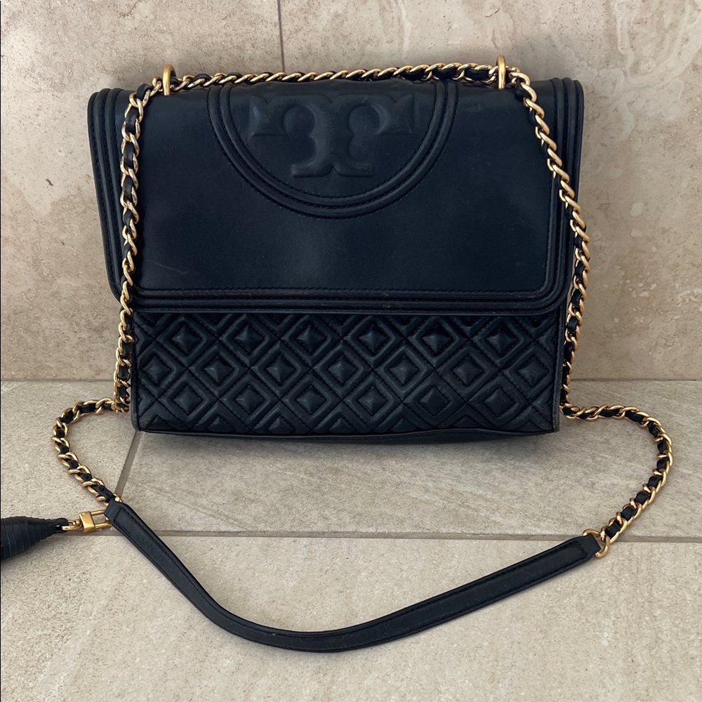 Tori Burch Elegant Black Quilted Chain Shoulder Bag